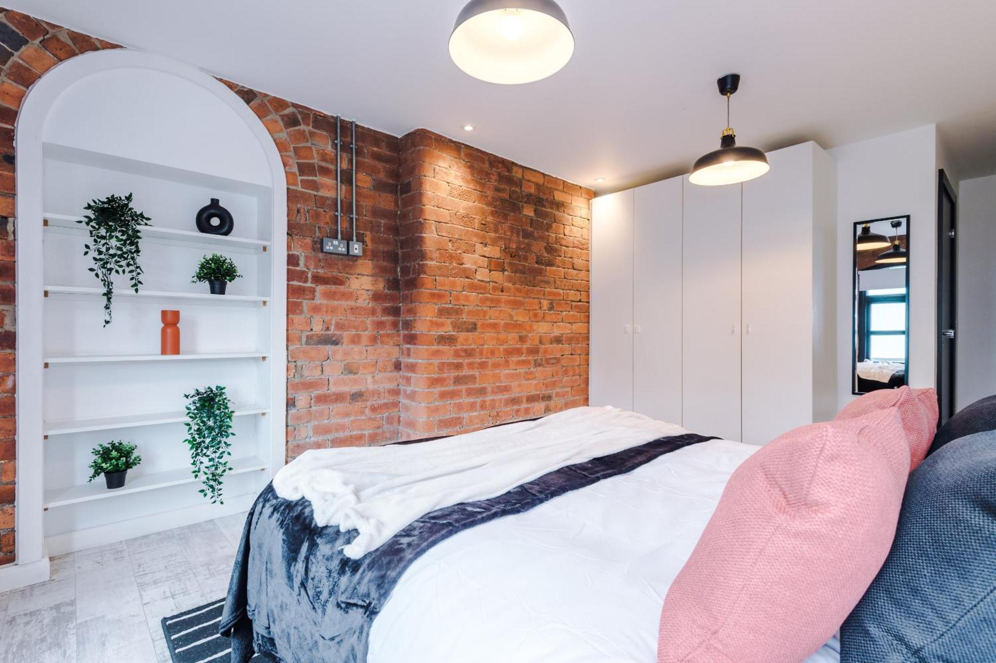 2 King Size Beds In Manhattan Styled Oversize Apartment ليدز المظهر الخارجي الصورة